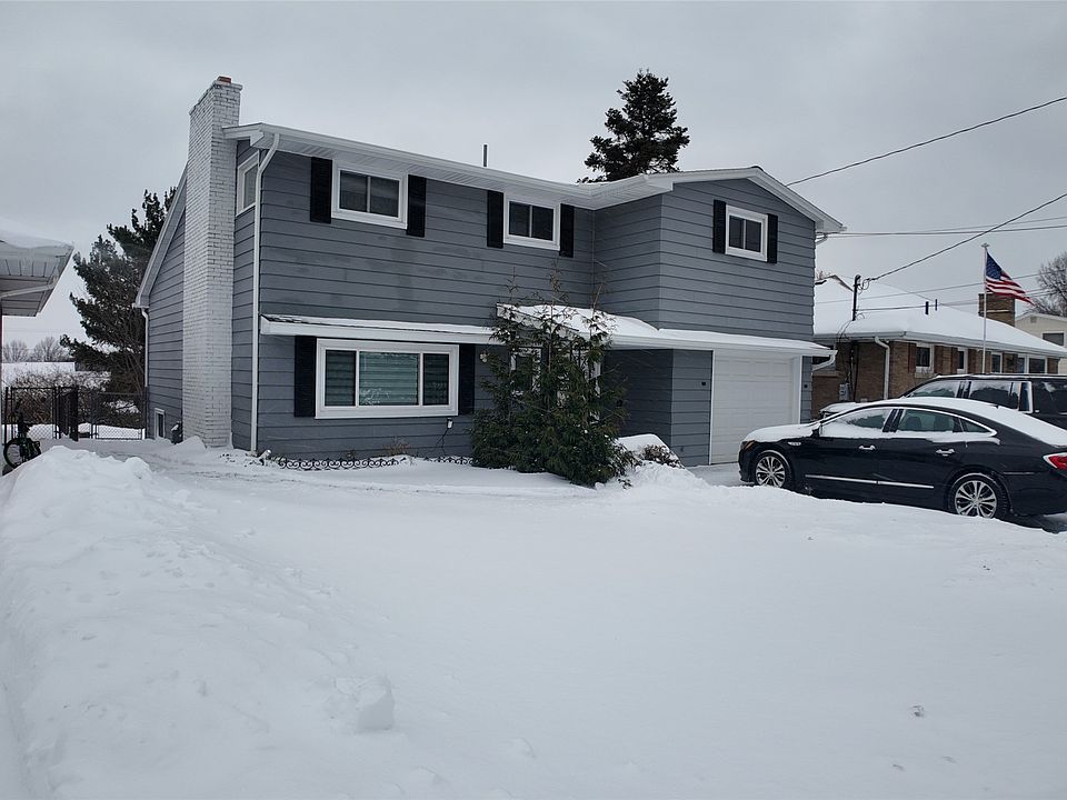 1st image of 1574 W 41st St
