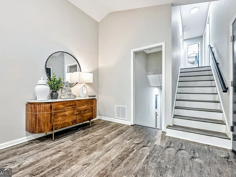 1440 Glynn Oaks Dr SW — Photo 13