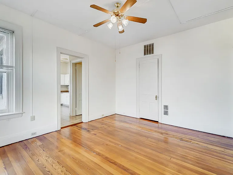 508 Greenup St — Photo 37
