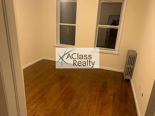 Rented by A Class Realty Corp | media 32