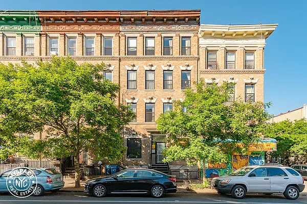 Rented by MySpaceNYC | media 44