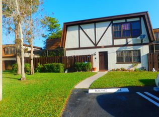 154 Weybridge Cir APT C, Royal Palm Beach, FL 33411