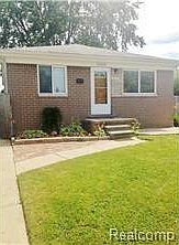 1st image of 17272 Ivanhoe St