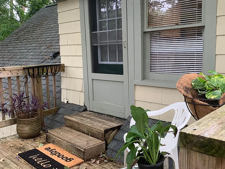 325A E Rhode Island Ave #UPSTAIRS — Photo 15