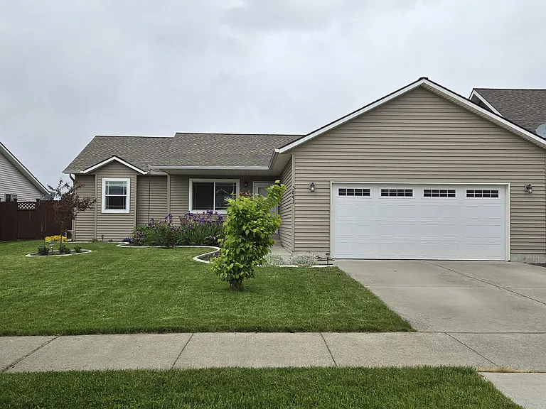 3841 N Maxfli Ln — Photo 1