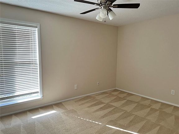 4th image of 3301 Henderson Mill Rd APT E7