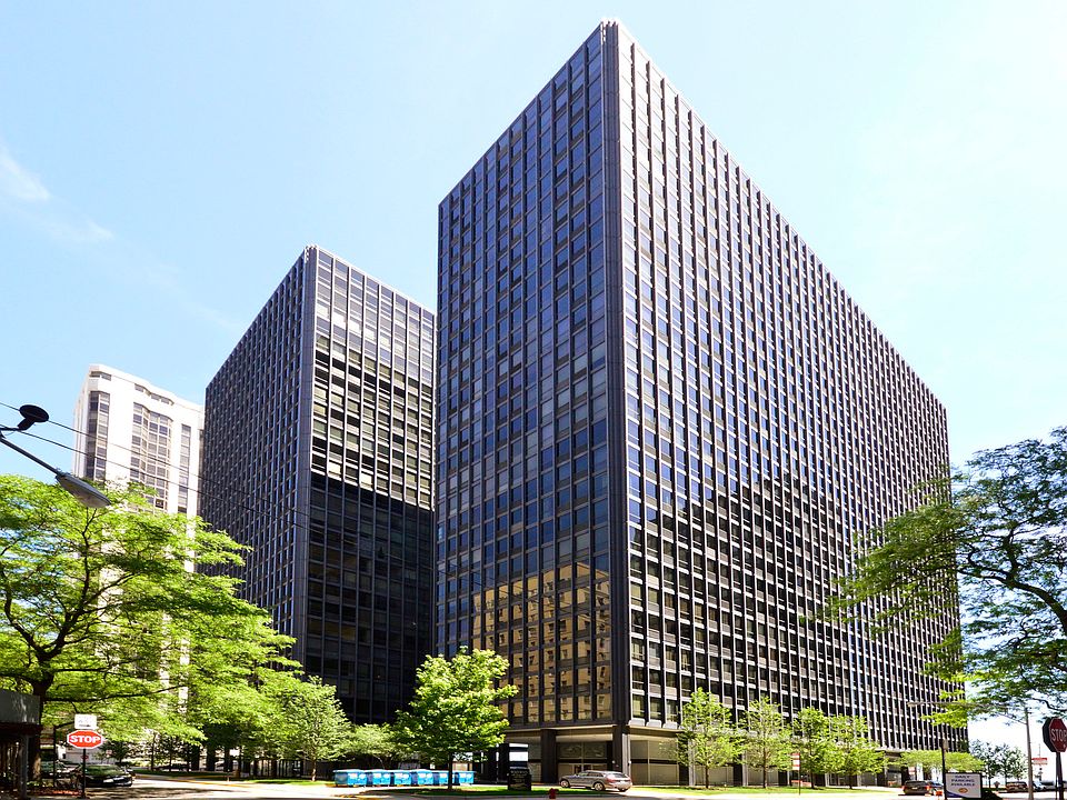 1st image of 900 N Lake Shore Dr APT 2605