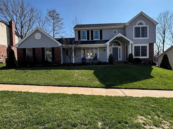 2536 River Winds Ct, Saint Louis, MO 63129