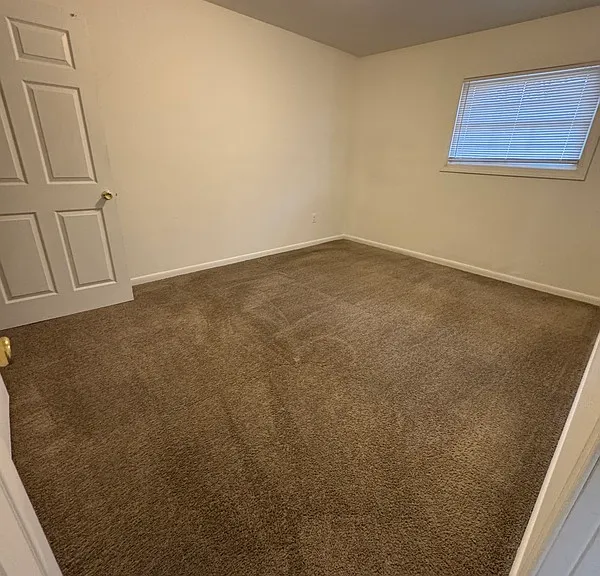 416 S West St #8 — Photo 7