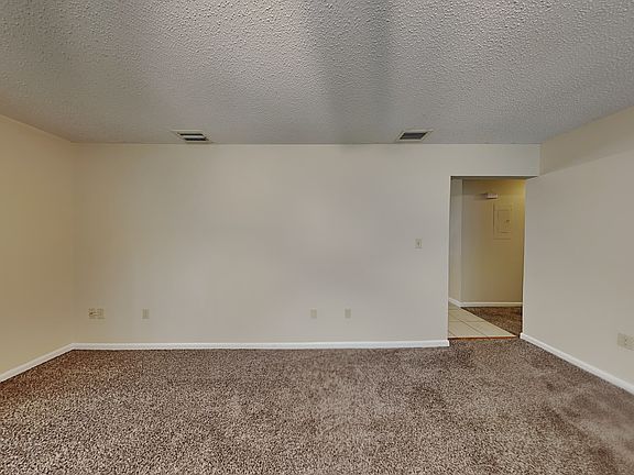 4th image of 1713 Orange Hill Dr