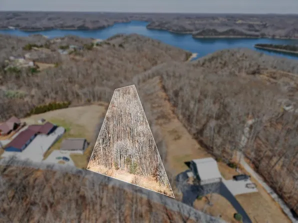 67 & 68 Lillydale Rd, Byrdstown, TN 38549