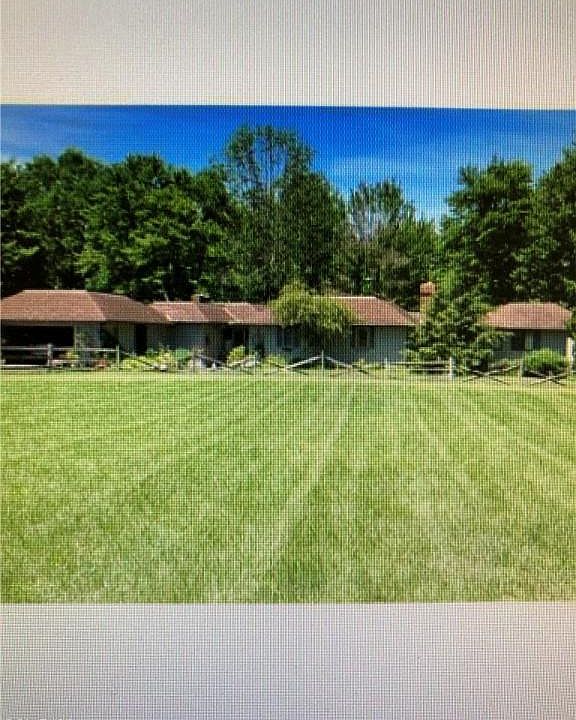 1st image of 48000 Mather Ln