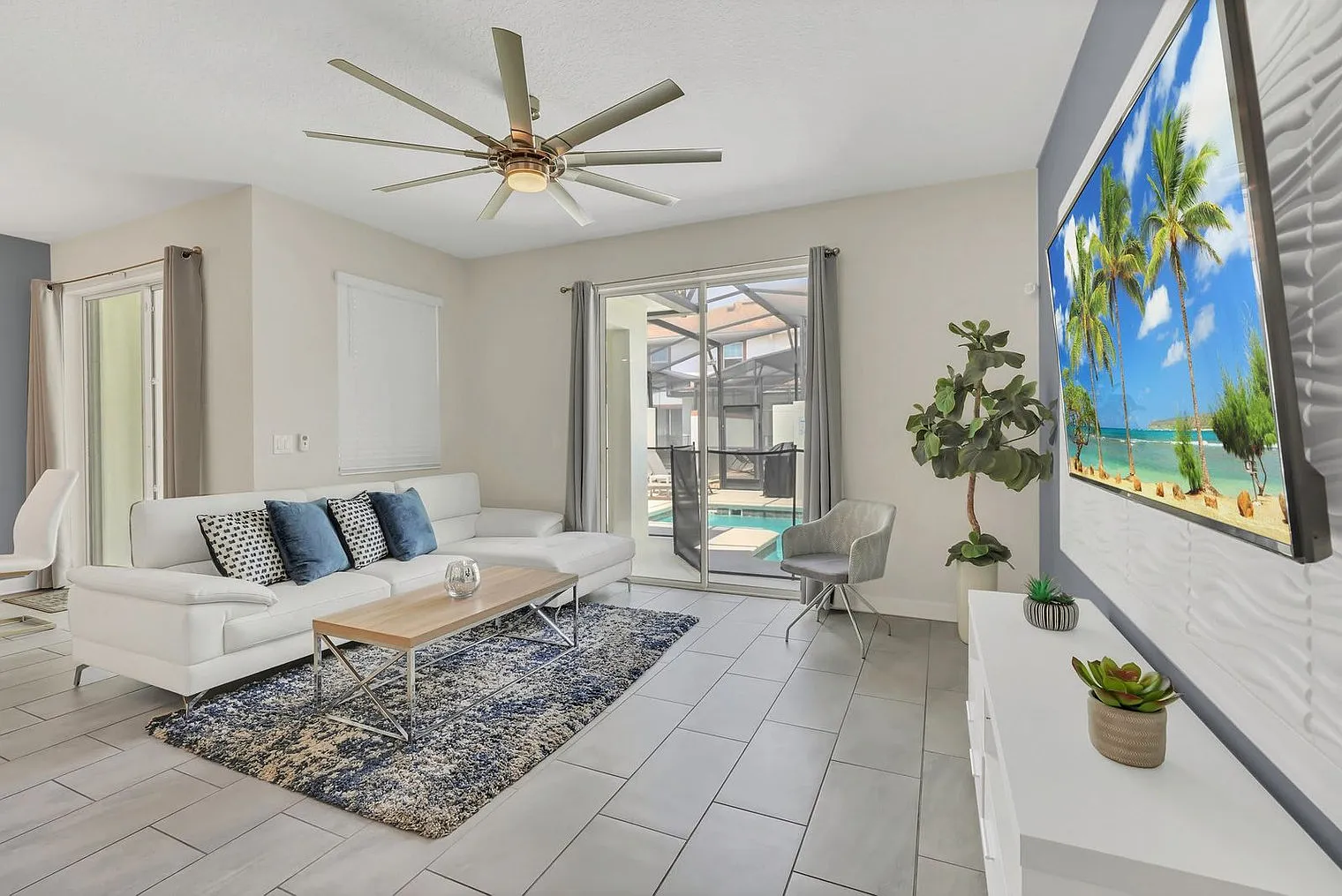 4 bed, 3.0 bath, 1915 sqft, $4,796 — Photo 1