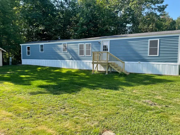 23 Heritage Drive, Eliot, ME 03903