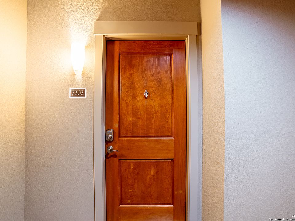 1st image of 7342 Oak Manor #7202