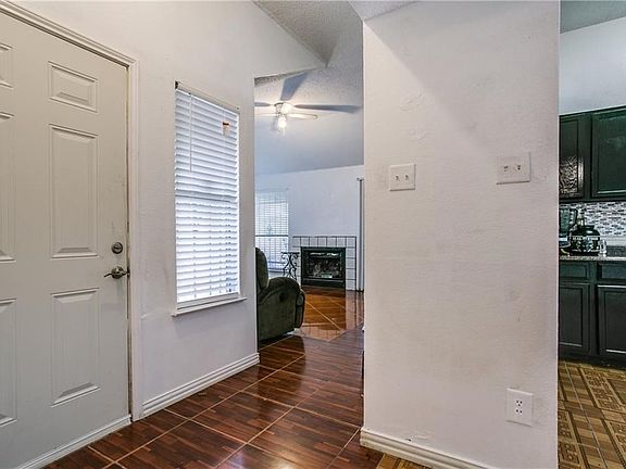 5th image of 10312 Hillhouse Ln