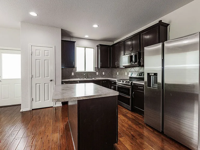 24370 Invitation Oak — Photo 11