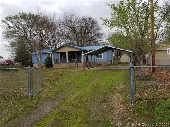 214 S Main, Whitefield, OK 74472