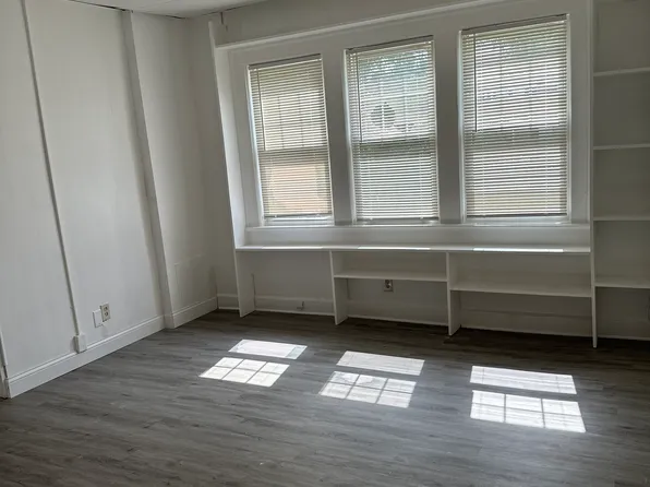 4609 E Washington St #7, Indianapolis, IN 46201