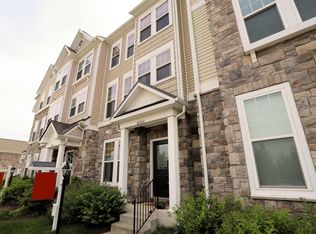 42364 Benfold Sq, Ashburn, VA 20148
