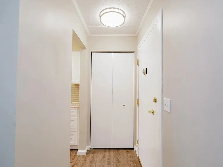 The Evalee Apartments — Photo 30