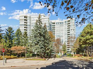 120 Promenade Cir #707, Vaughan, ON L4J7W9