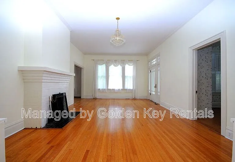 105 S Pineview Ave — Photo 3