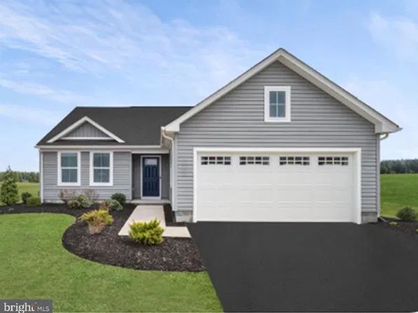 121 Limestone Dr, Dillsburg, PA 17019