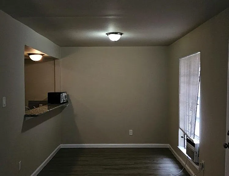 6815 Beachwood St #3 — Photo 9
