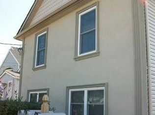 10 3rd St, Sayreville, NJ 08872