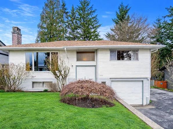 2293 Warrenton Ave, Coquitlam, BC V3K 3M4