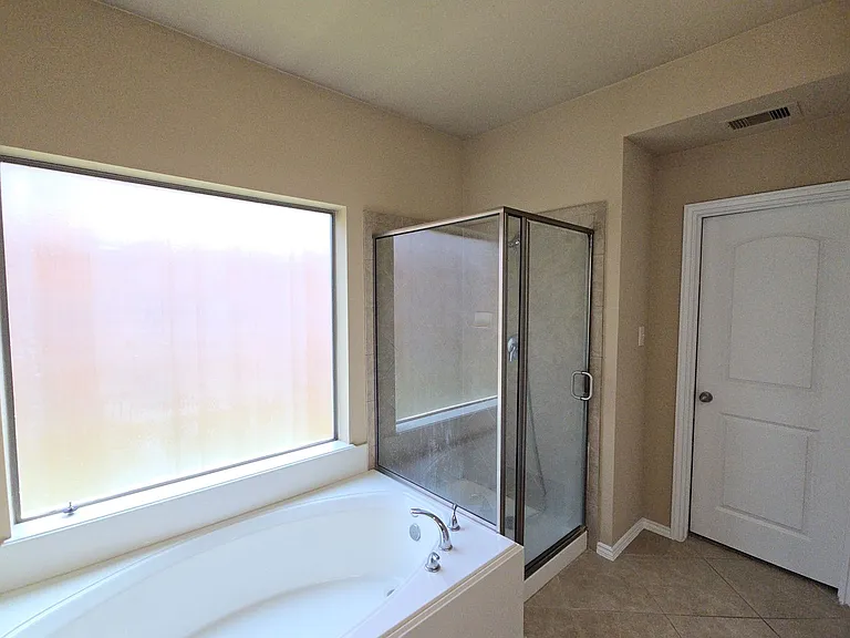 28214 Helmsman Knolls Dr — Photo 23