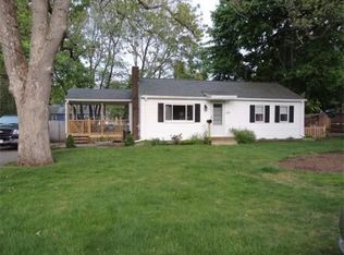 19 Lind Ter, Randolph, MA 02368