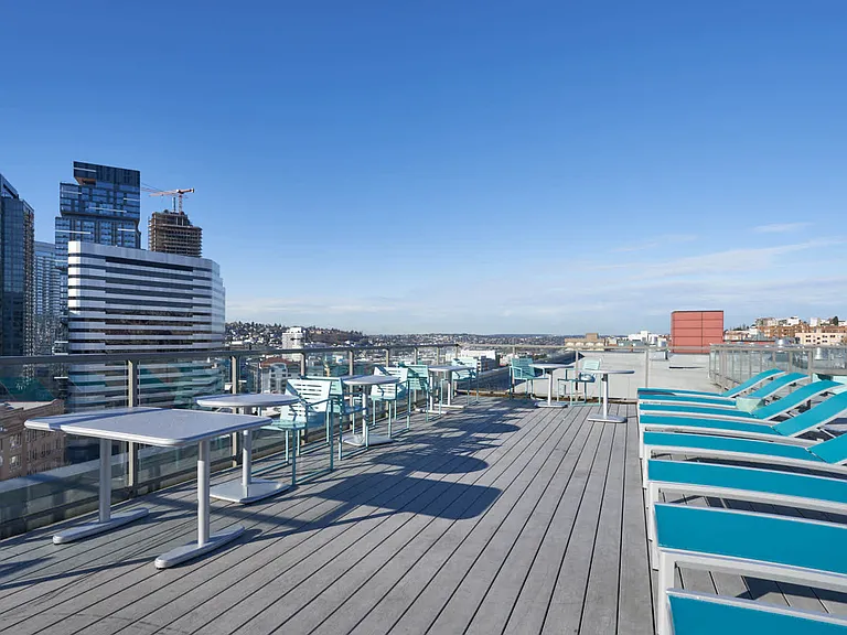 Rooftop Lounge