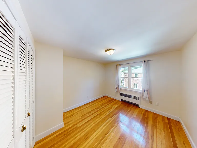14 Louise Rd — Photo 16