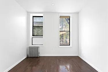 79 Chrystie Street