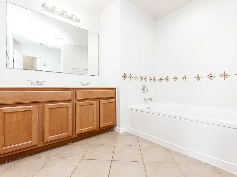 24515 Cornell Park Ln — Photo 20