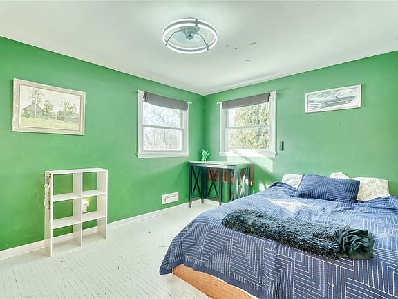 5th image of 144 Mann Rd