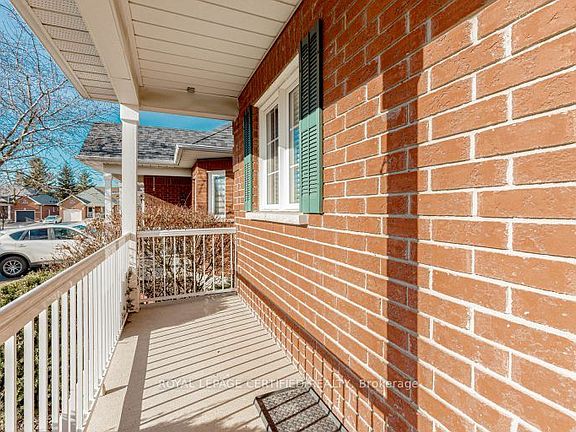 4th image of 711 Poplar Rd