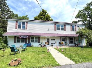 17 Cottage St, Auburn, NY 13021