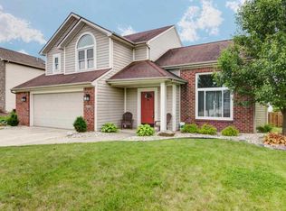 14627 Firethorne Path, Fort Wayne, IN 46814