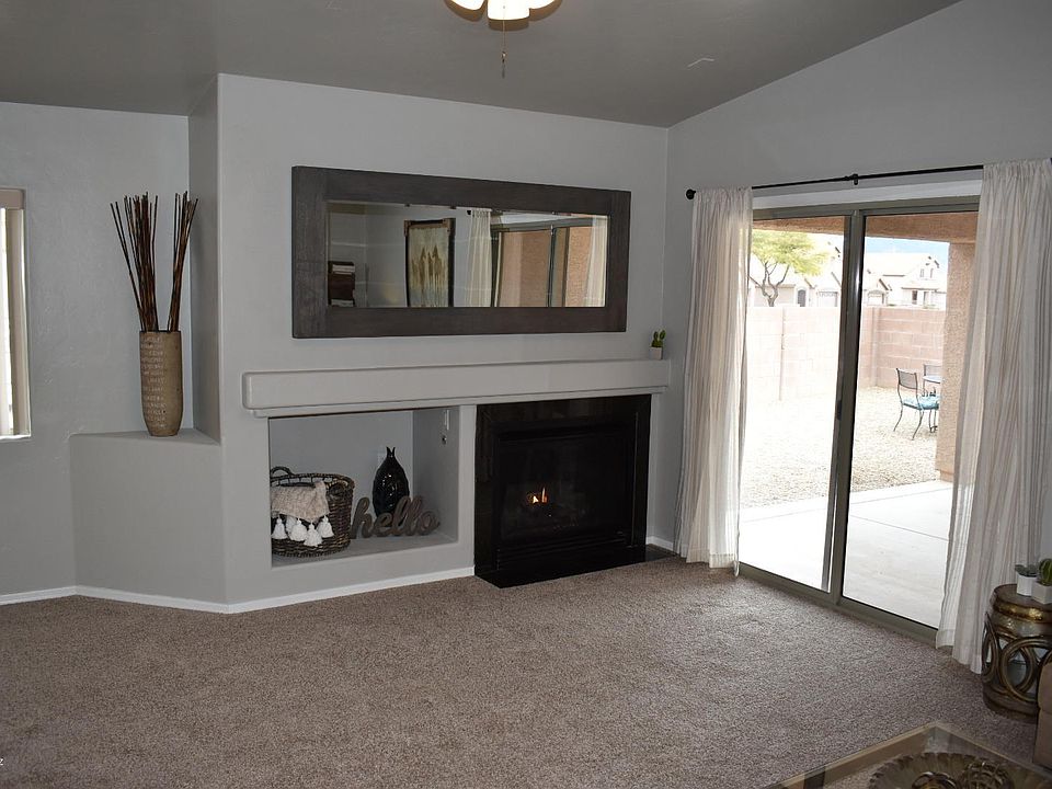 1st image of 10585 S Lucius Dr
