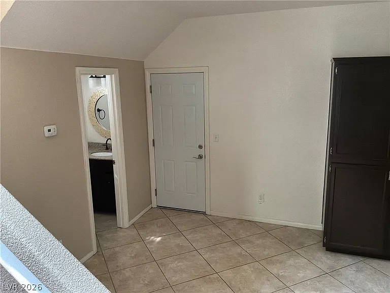 10021 Calabasas Ave — Photo 22