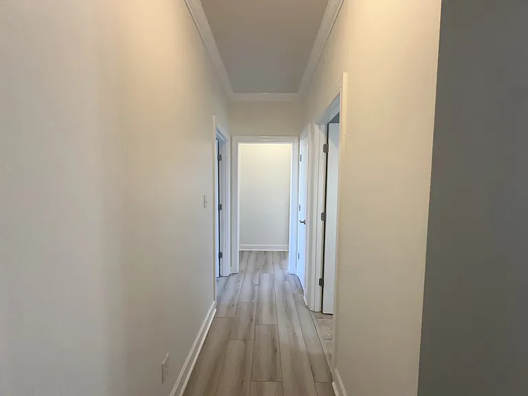 3650 Victoria Dr — Photo 26