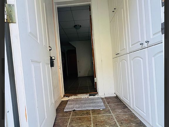 3rd image of 66 Ramapo Ave Floor 2