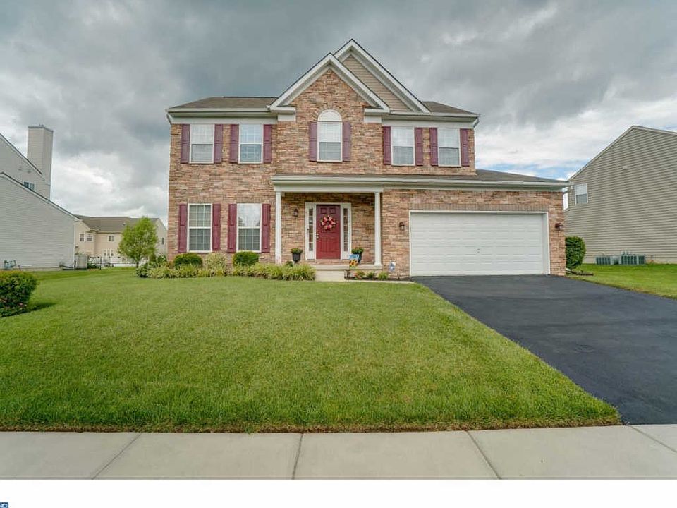 1st image of 42 Calvarese Dr