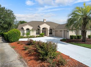 9463 Savannah Ct, Weeki Wachee, FL 34613