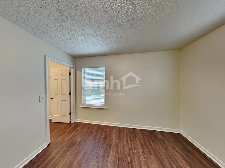 2116 Maple Tree Ct — Photo 16