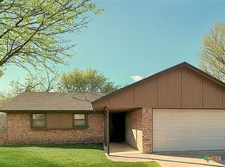 2204 Phyllis Dr, Copperas Cove, TX 76522