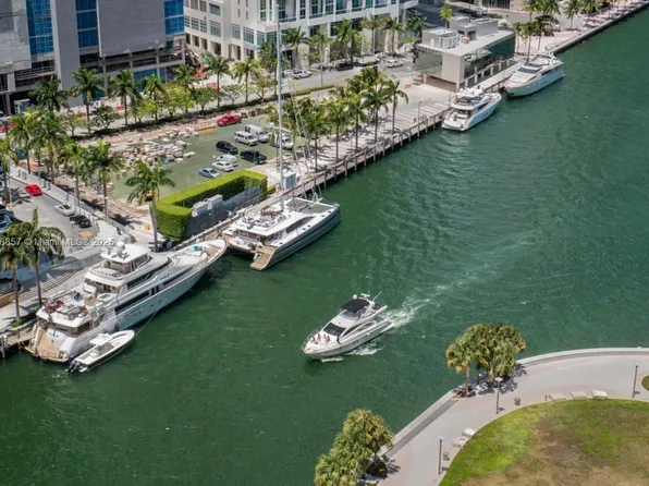 485 Brickell Ave APT 3711, Miami, FL 33131